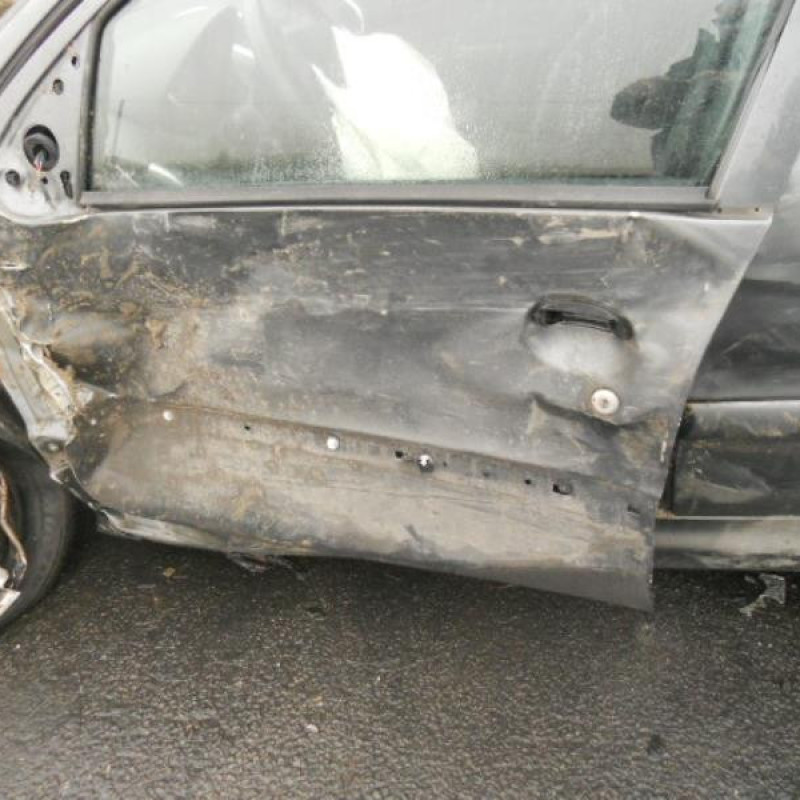 Bouton de warning PEUGEOT 206+ Photo n°9