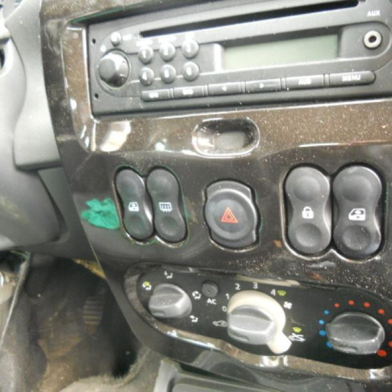 Commande chauffage DACIA DUSTER 1 Photo n°10