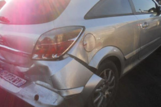 Bras essuie glace arriere OPEL ASTRA H
