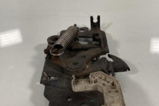 Fermeture de capot FORD FOCUS 3