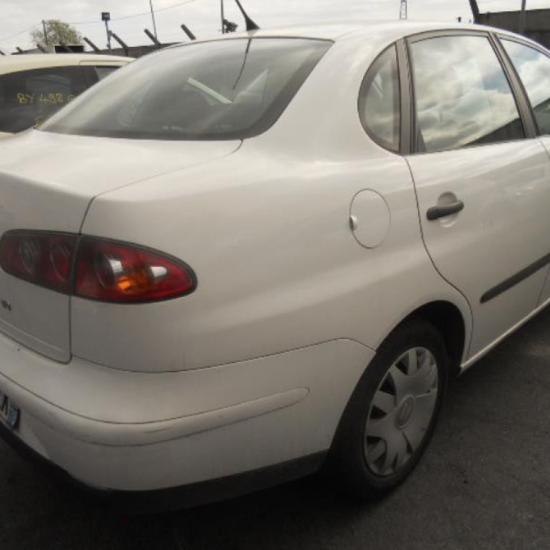 Bras essuie glace avant droit SEAT CORDOBA 2 Photo n°3