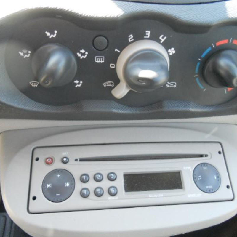 Bras essuie glace avant gauche RENAULT TWINGO 2 Photo n°7