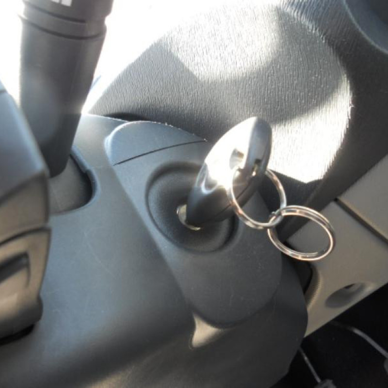 Bras essuie glace avant gauche RENAULT TWINGO 2 Photo n°8
