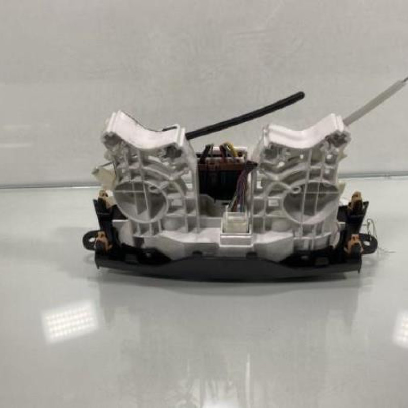 Commande chauffage SUZUKI SWIFT 4 Photo n°3