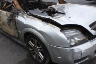Etrier avant gauche (freinage) OPEL VECTRA C