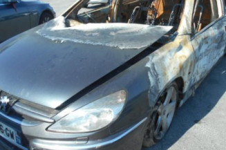Etrier avant droit (freinage) PEUGEOT 607 Photo n°1