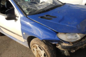 Pivot de moyeu avant droit PEUGEOT 206