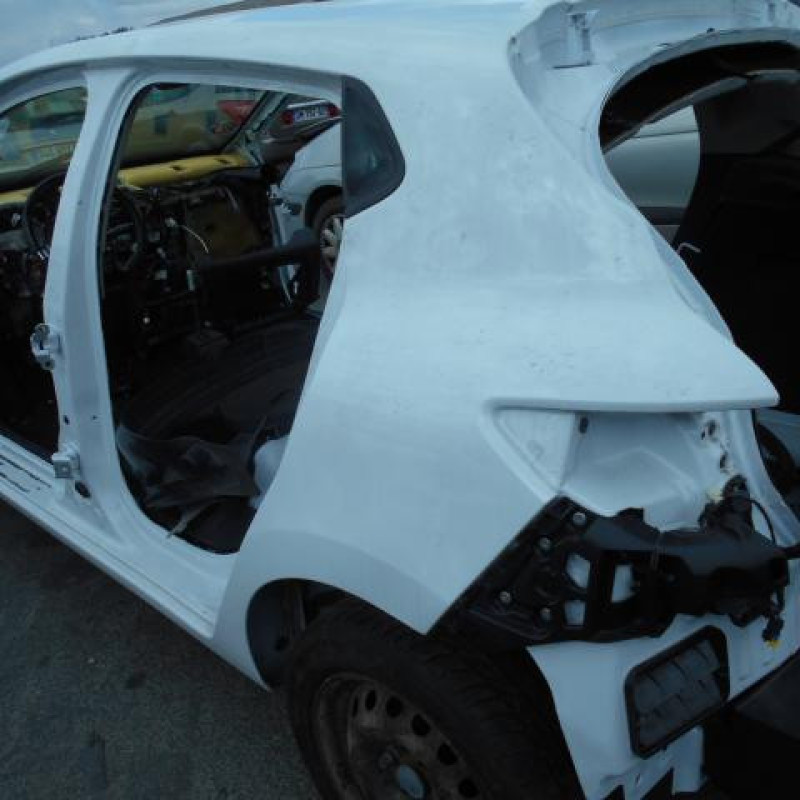 Pivot de moyeu avant droit RENAULT CLIO 4 Photo n°4