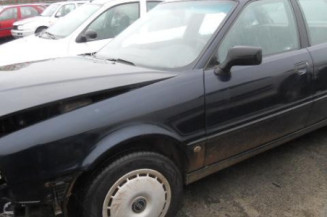 Pivot de moyeu avant droit AUDI 80 3 Photo n°1