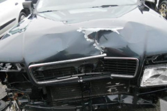 Pivot de moyeu avant droit AUDI 80 3
