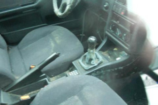 Pivot de moyeu avant droit AUDI 80 3