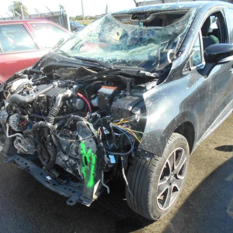 Maitre cylindre (freinage) RENAULT CLIO 4 Photo n°3