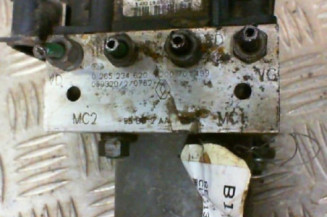 Bloc ABS (freins anti-blocage) RENAULT CLIO 3