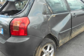 Amortisseur avant droit TOYOTA COROLLA IX
