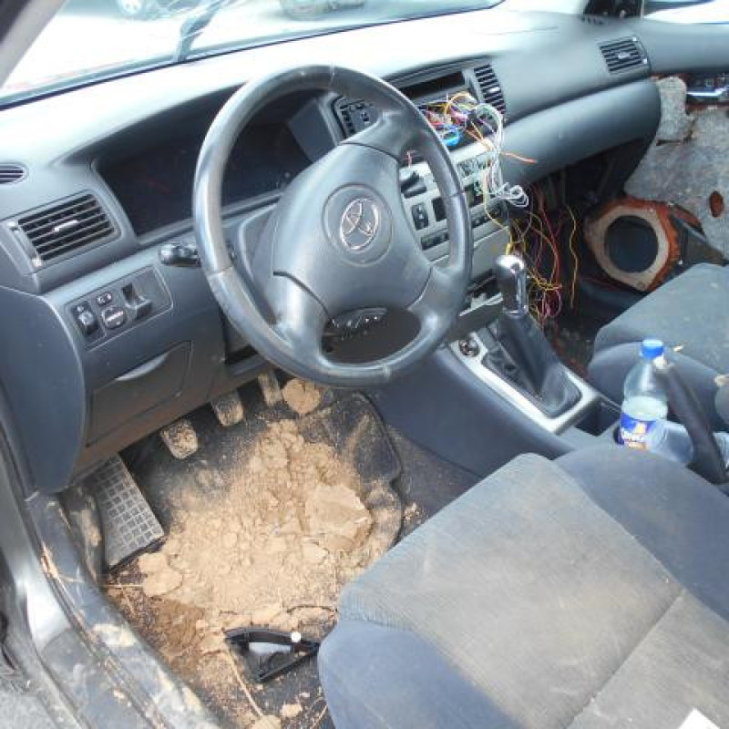 Amortisseur avant droit TOYOTA COROLLA IX Photo n°6