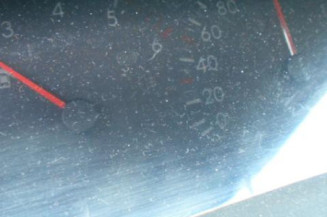 Amortisseur avant droit TOYOTA COROLLA IX