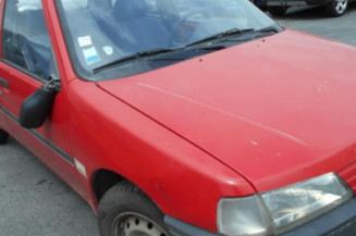 Cremaillere assistee PEUGEOT 106
