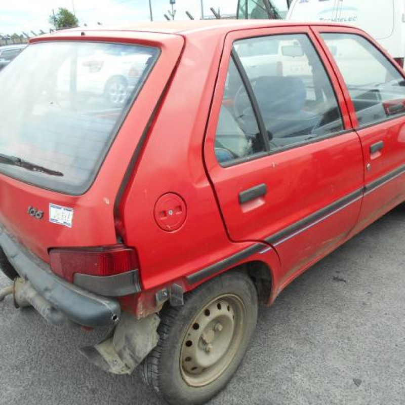 Cremaillere assistee PEUGEOT 106 Photo n°4