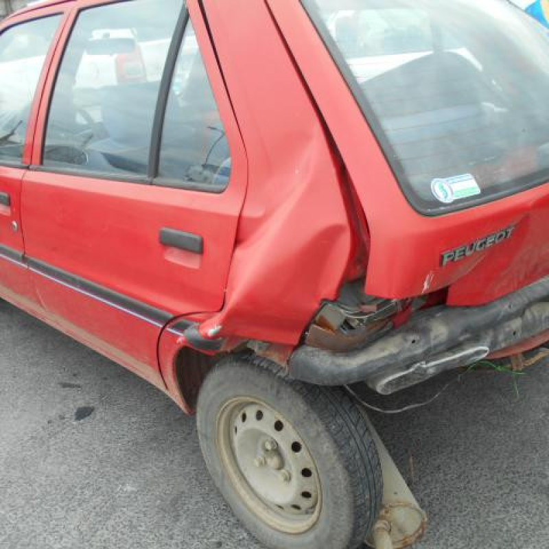 Cremaillere assistee PEUGEOT 106 Photo n°5