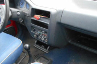 Cremaillere assistee PEUGEOT 106
