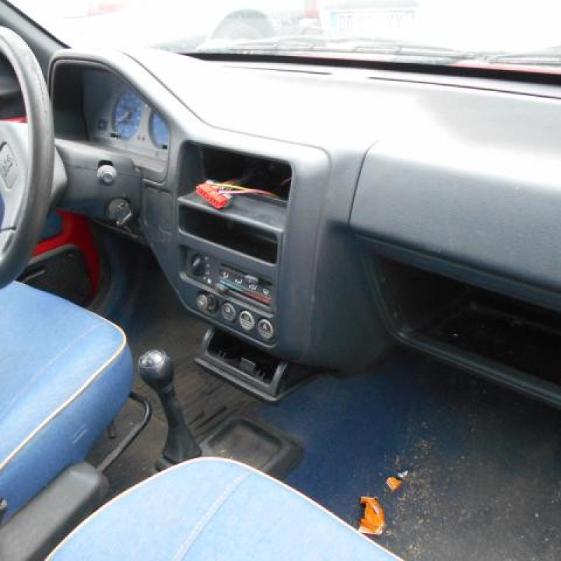 Cremaillere assistee PEUGEOT 106 Photo n°6