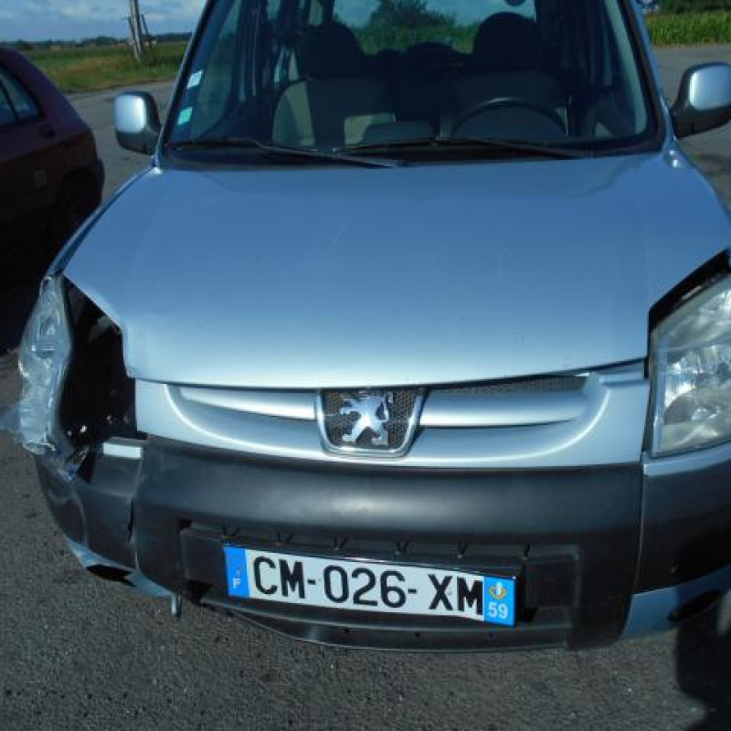 Bloc ABS (freins anti-blocage) PEUGEOT PARTNER 1 Photo n°5