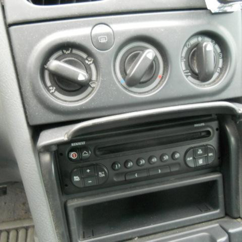 Cremaillere assistee RENAULT LAGUNA 1 Photo n°7