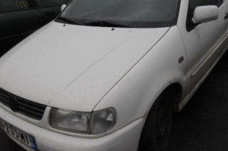 Amortisseur avant droit VOLKSWAGEN POLO 3