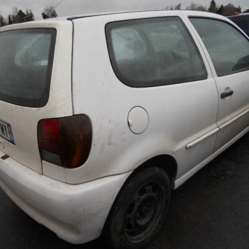 Amortisseur avant droit VOLKSWAGEN POLO 3 Photo n°4