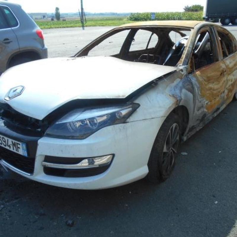 Pivot de moyeu avant gauche RENAULT LAGUNA 3 Photo n°1