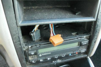 Amortisseur avant droit VOLKSWAGEN GOLF 4