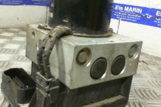Bloc ABS (freins anti-blocage) VOLKSWAGEN GOLF 4