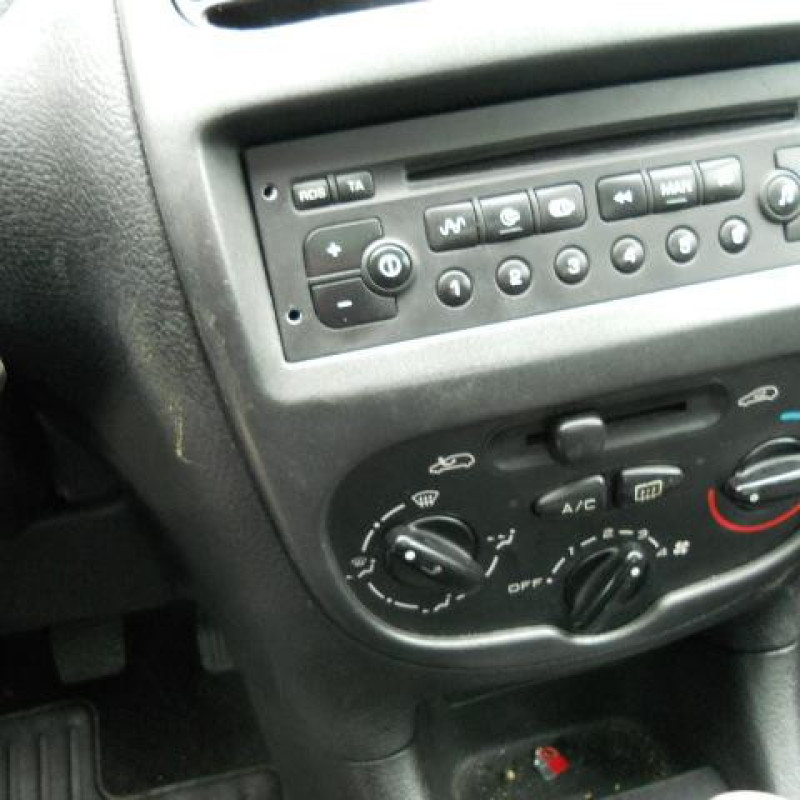 Amortisseur avant droit PEUGEOT 206 Photo n°6
