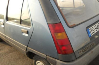 Pivot de moyeu avant gauche RENAULT SUPER 5