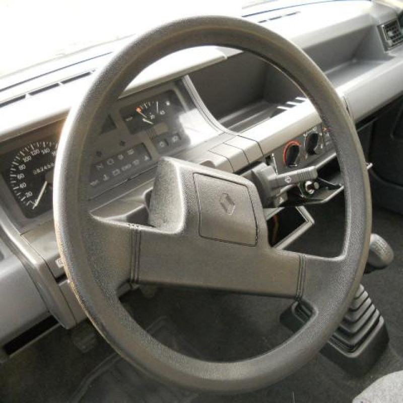 Pivot de moyeu avant gauche RENAULT SUPER 5 Photo n°5