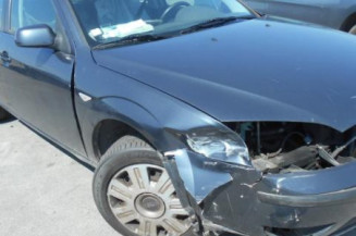 Moteur essuie glace avant FORD MONDEO 2