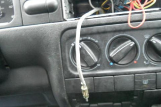 Cardan gauche (transmission) VOLKSWAGEN GOLF 3