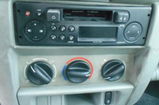 Etrier avant droit (freinage) RENAULT KANGOO 1