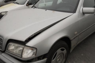 Bras essuie glace arriere MERCEDES CLASSE C 202
