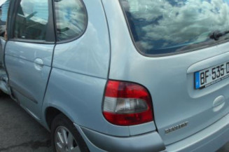 Porte avant droit RENAULT SCENIC 1