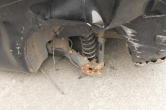 Bras essuie glace avant droit VOLKSWAGEN POLO 4