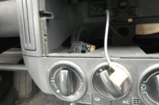 Bras essuie glace avant droit VOLKSWAGEN POLO 4