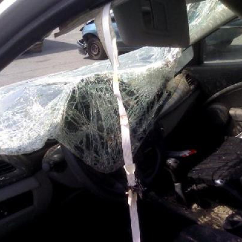 Pivot de moyeu avant droit RENAULT MEGANE 3 Photo n°3