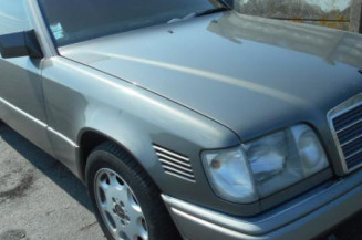 Etrier avant gauche (freinage) MERCEDES CLASSE E 124