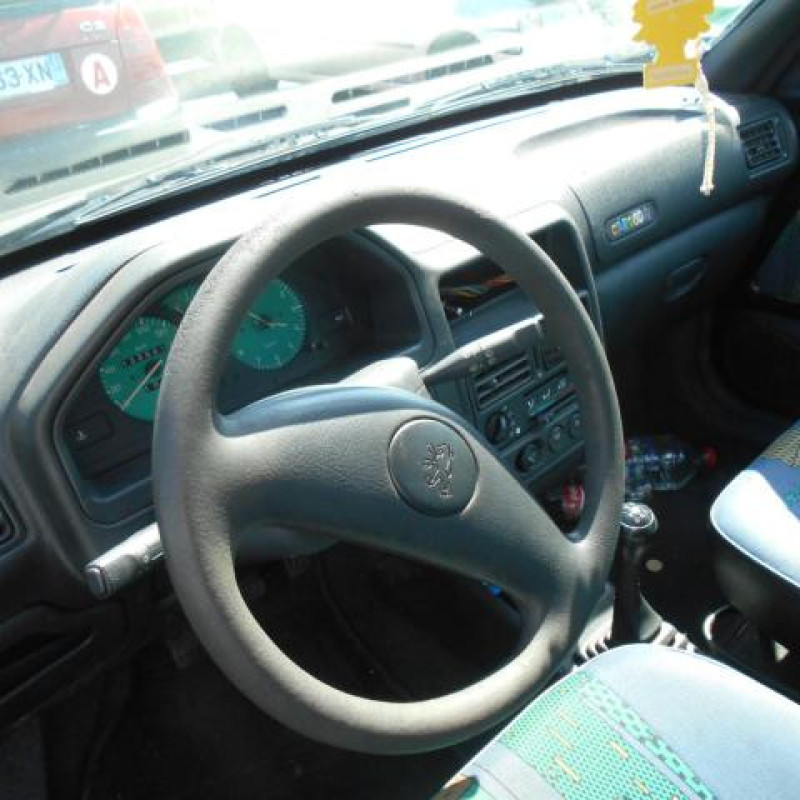Cremaillere assistee PEUGEOT 106 Photo n°6
