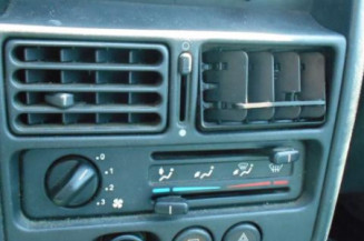 Cremaillere assistee PEUGEOT 106
