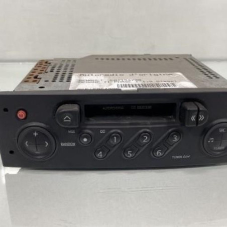 Autoradio d'origine RENAULT MEGANE 2 Photo n°1