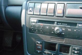 Retroviseur droit AUDI A4 1