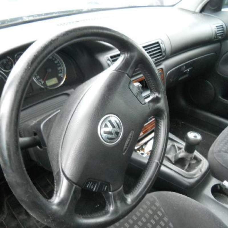 Neiman VOLKSWAGEN PASSAT 4 Photo n°9