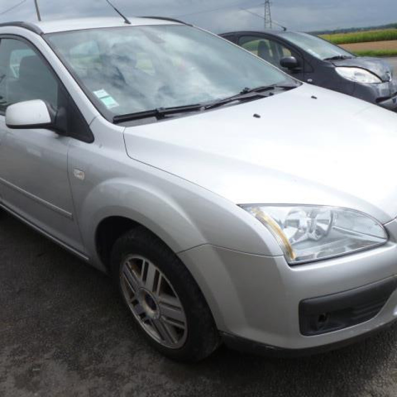 Feu arriere principal droit (feux) FORD FOCUS 2 Photo n°4